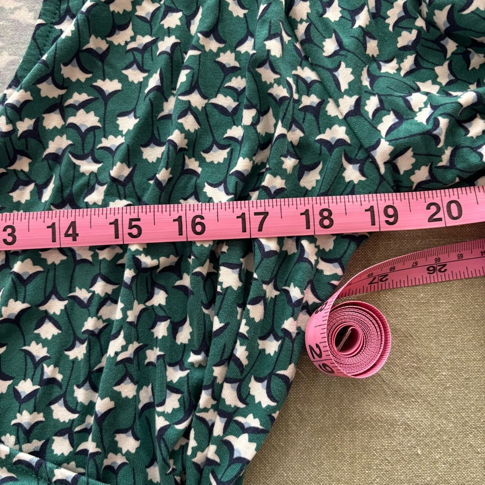 Boden Green Floral Wrap Blouse 12 NWT - Picture 11 of 16